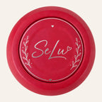 Nova Rot Detailansicht 3 – SELU Studios – produkt:nova farbe:rot rolle:detail produkttyp:trinkgefaess
